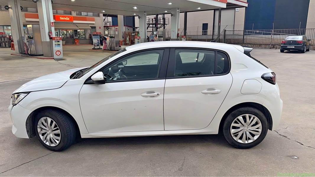 PEUGEOT 208 1.5 BlueHDi ACTIVE – 102 CV
