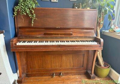 Free ad: Piano in Manchester. Piano in Manchester