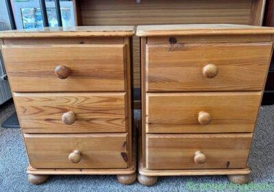 Pine set of 2 bedside drawers 45cmx 60cm in Birmingham