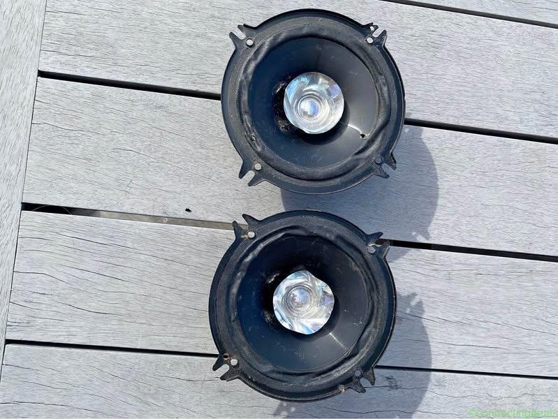 Pioneer speakers 230W