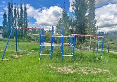 Free ad: Play structures in Edmonton. Play structures in Edmonton
