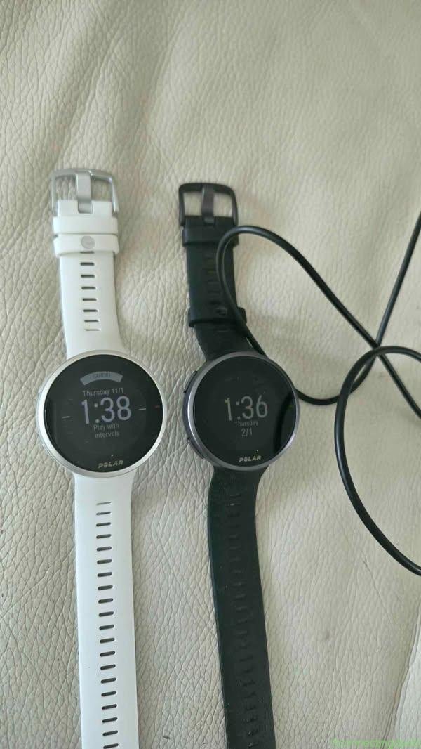 Polar Vantage V2, price for 2 watches