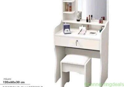 Postazione trucco in Milan