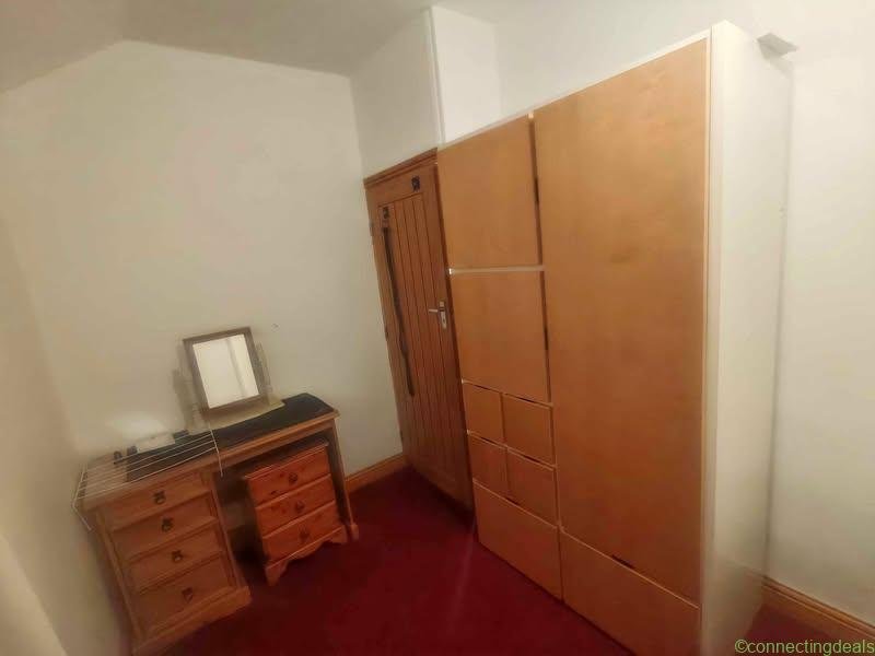 Private room for rent
