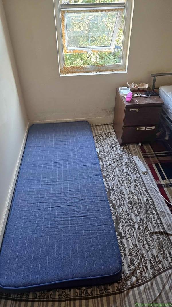 Private room for rent