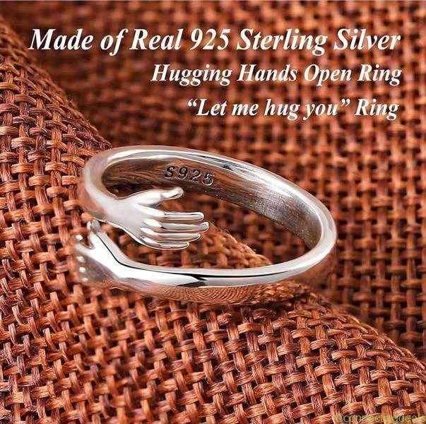 Pure Silver Hug Ring