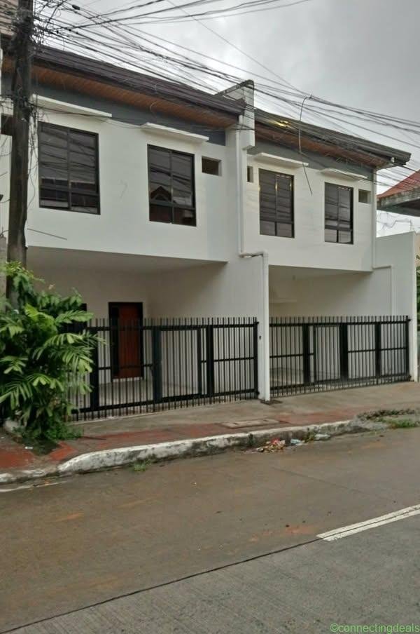Q.C.TOWNHOUSE FOR SALE