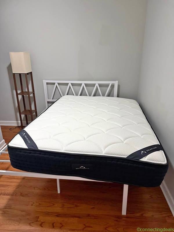 Queen DreamCloud Mattress