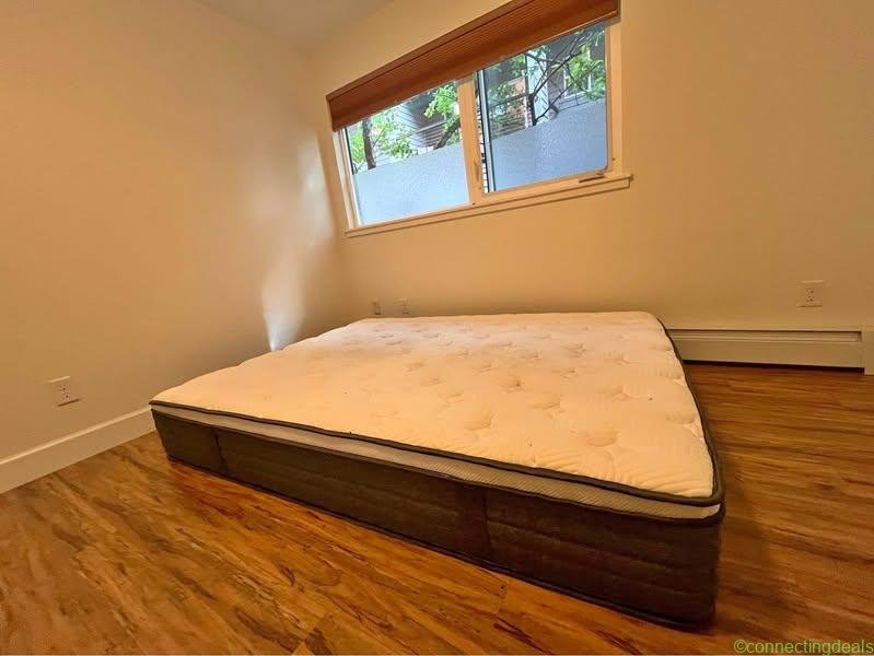 Queen Mattress – Foam and Spring – Light Usage