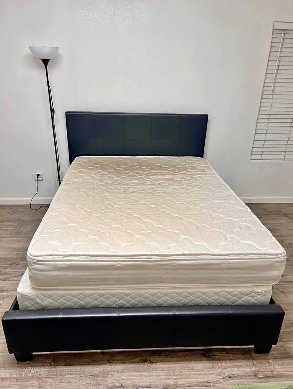 Queen Mattress (Free)