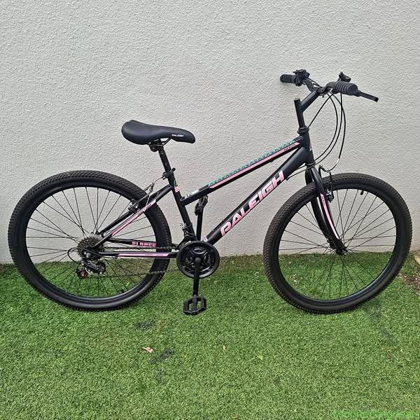 Raleigh 26 inch Mountain bike