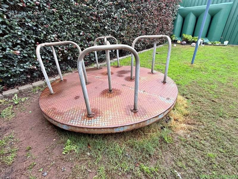 Rare Vintage Roundabout