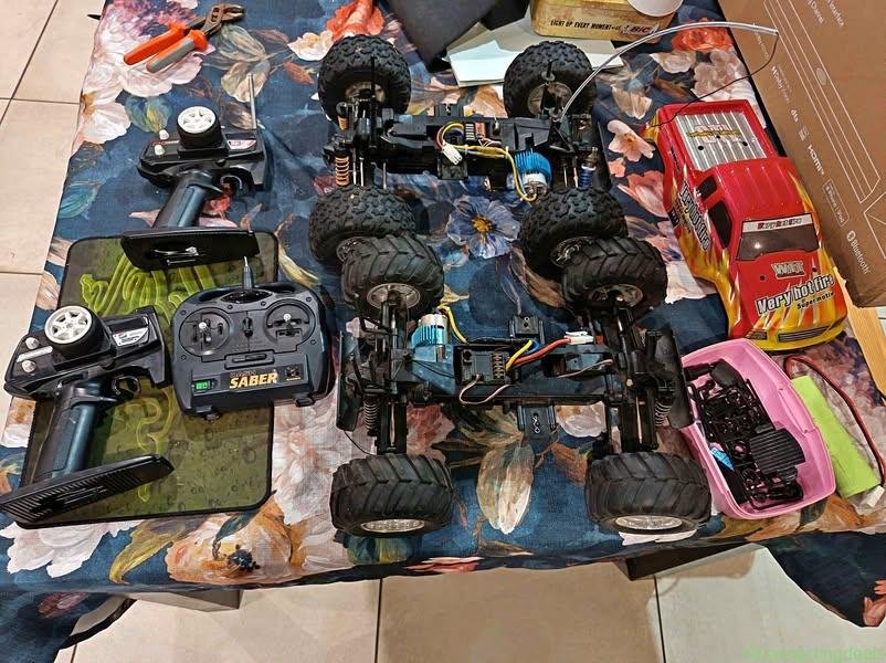 Rc cars with accessories, remotes etc