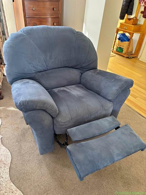 Recliner chair