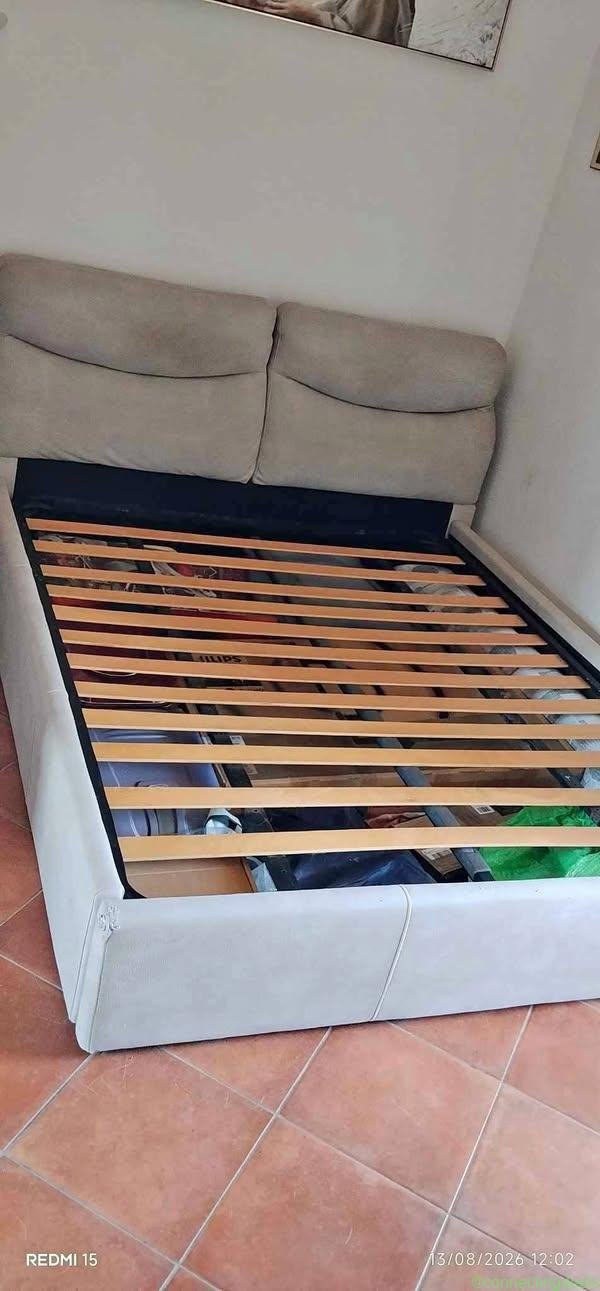 Regalo letto matrimoniale con rete