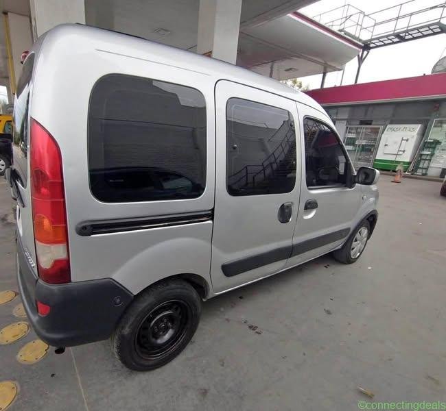Renault Kangoo nafta/GNC Año 2012 full