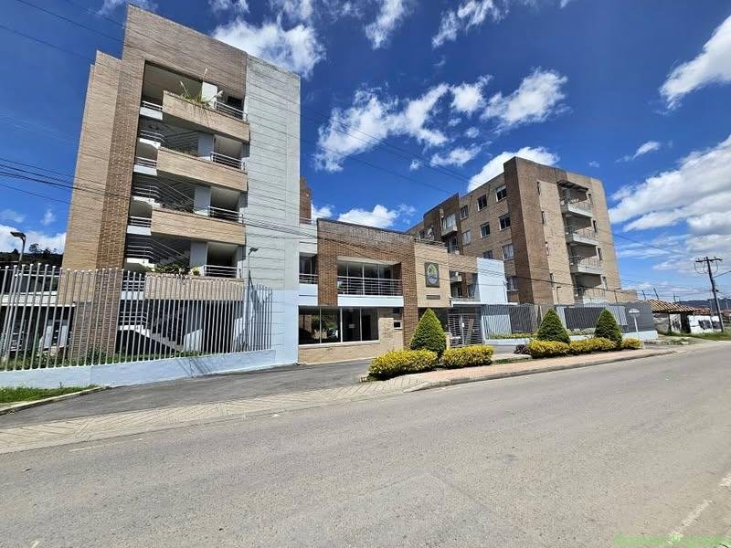 RENTO APARTAMENTO EN TOCANCIPA/ 64 Mtrs.