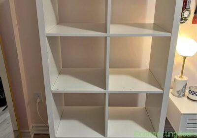 RÉSERVÉE - Étagère Ikea in Montreal