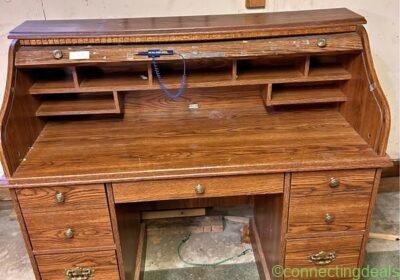 Roll Top Desk in Chicago