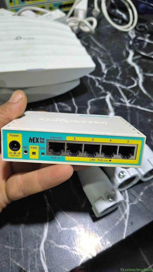 Router MikroTik RB750UPr2 hEX PoE lite 5 Puertos