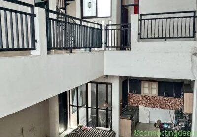 rumah mewah pojokan gresik dryojore in Surabaya