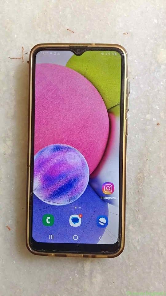 Samsung galaxy 4G Mobile