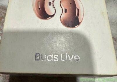 Free ad: Samsung galaxy Buds live in Thane. Samsung galaxy Buds live in Thane