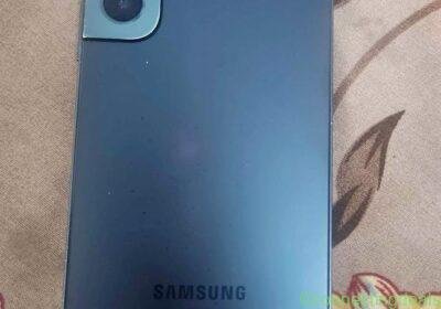 Free ad: Samsung s22 5g phone 256 GB only phone hai in Noida. Samsung s22 5g phone 256 GB only phone hai in Noida