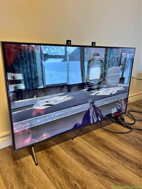 SAMSUNG TV 4K 43 POUCES