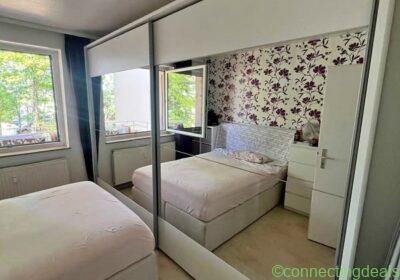 Schlafzimmer Schrank in Frankfurt