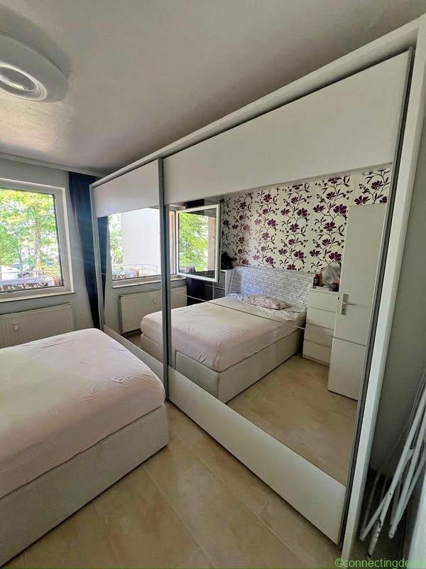 Schlafzimmer Schrank