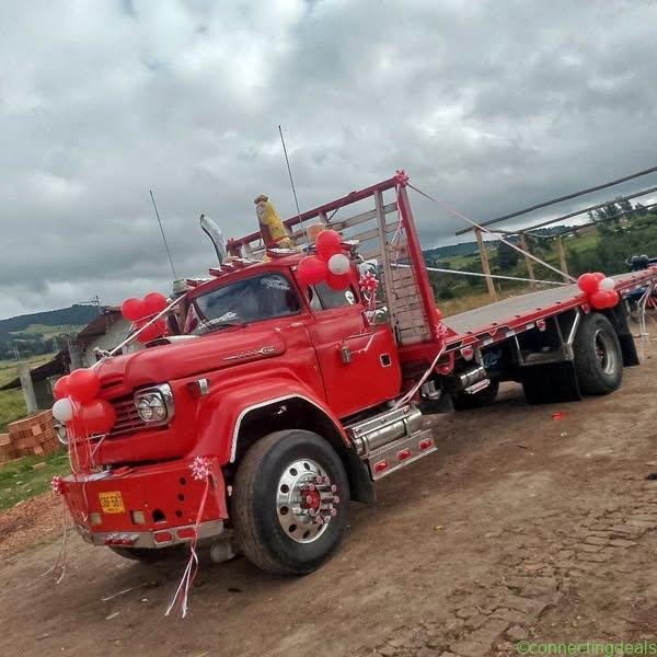 Se vende camión Ford 60