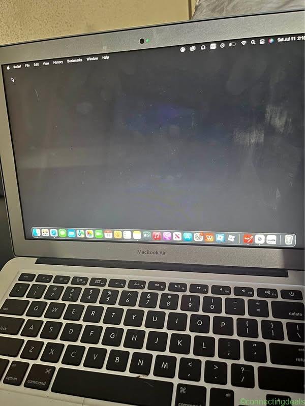 Selling MacBook Air