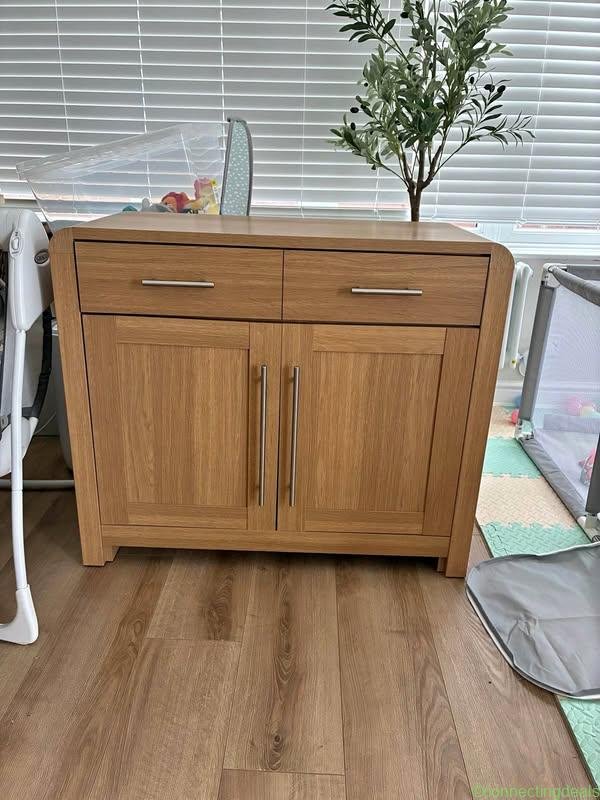 Sideboard
