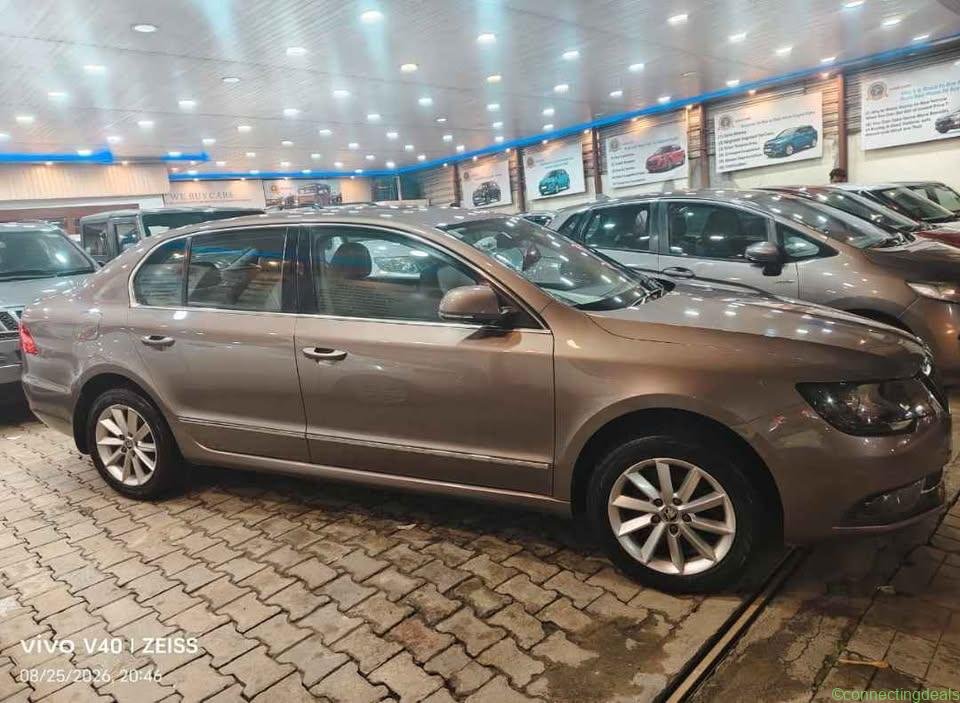 SKODA SUPERB AT PETROL MODEL 2014