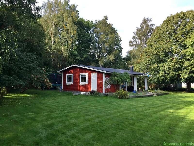 Sommarstuga nära hav och skog uthyres veckovis i