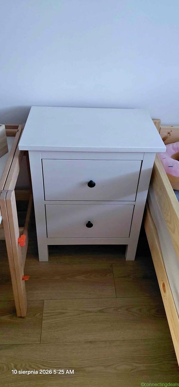 Sprzedam stolik nocny Ikea Hemnes