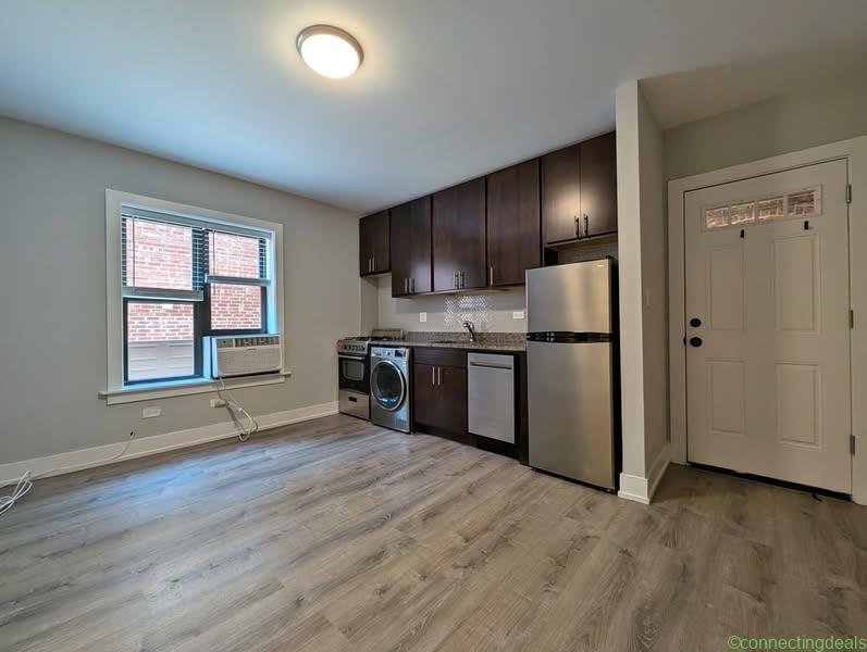 Studio 1 Bath Apartment