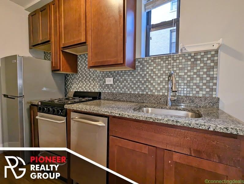 Studio 1 Bath Apartment