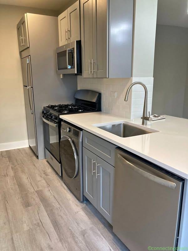 Studio 1 Bath Apartment