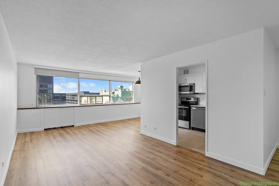 Studio 1 Bath Apartment