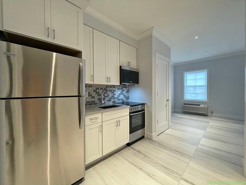 Studio 1 Bath – Apartment