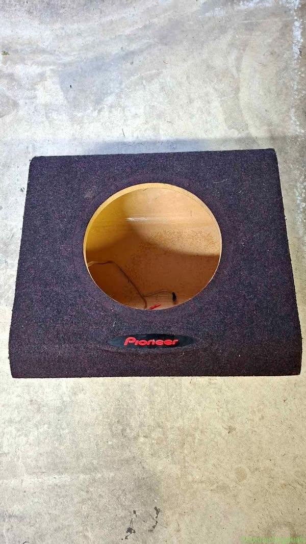 SUBWOOFER BOX 10 INCH