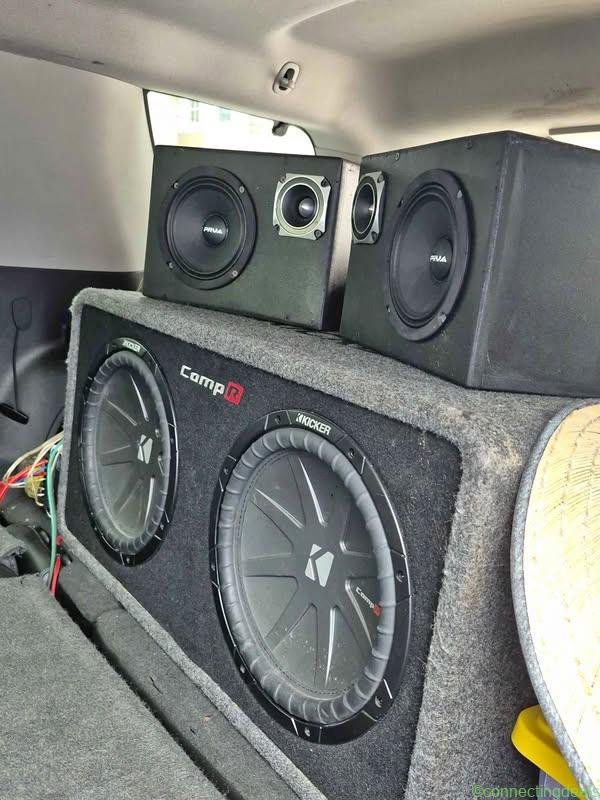 Subwoofers kickers 12s