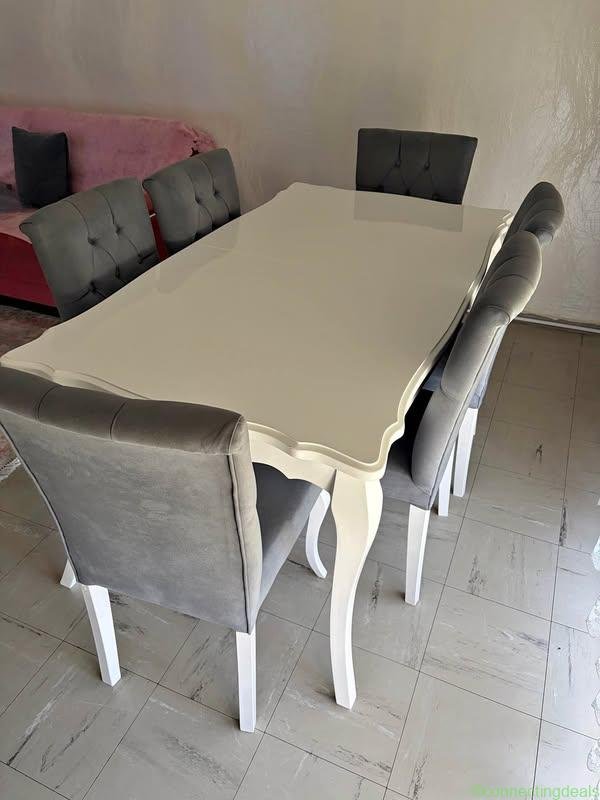 Table + chaises