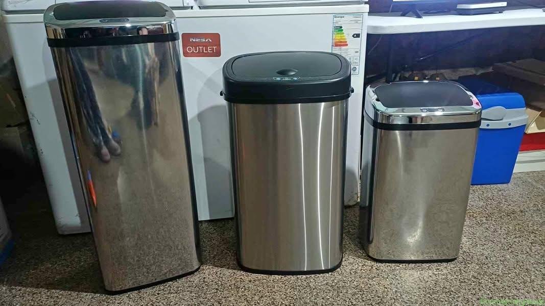 Tachos de basura automáticos