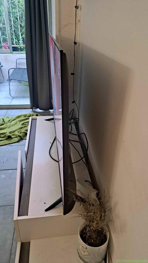 Téléviseur edenwood 4k 160cm