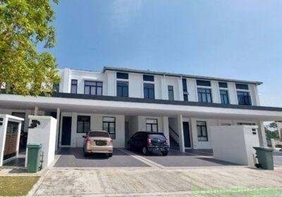Free ad: Townhouse Upper Unit Eco Grandeur Regent Puncak in Kuala Lumpur. Townhouse Upper Unit Eco Grandeur Regent Puncak in Kuala Lumpur