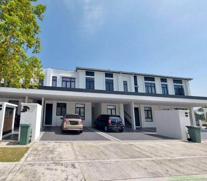 Townhouse Upper Unit Eco Grandeur Regent Puncak