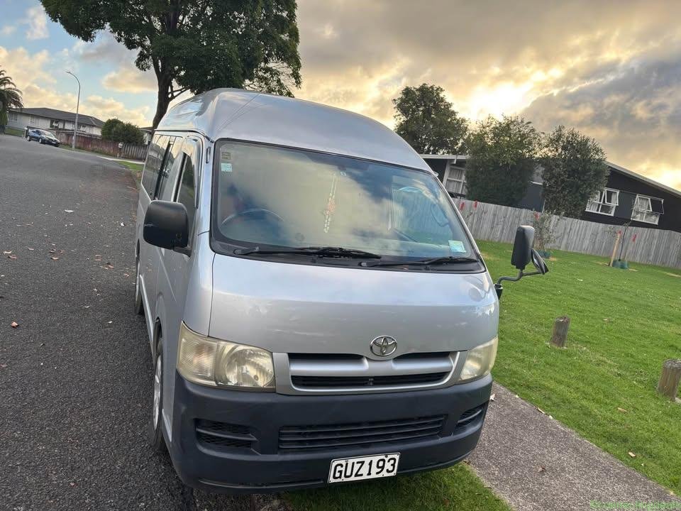 Toyota hiace high roof